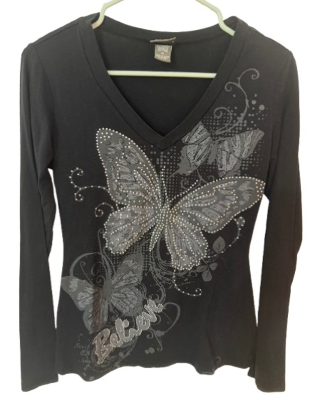 Y2K Dots Butterfly Rhinestone “Believe”Long Sleeve V-Neck Tee Black,Size Medium
